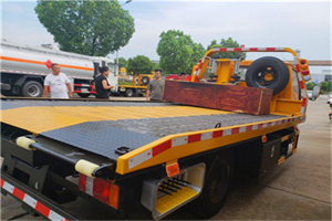 泾阳附近拖车电话号码服务